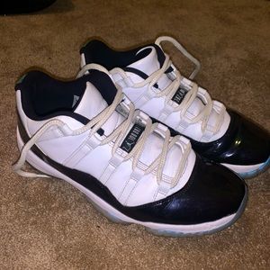 Jordan 11s